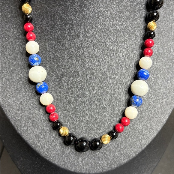 Vintage Stone Glass Beaded Necklace - Picture 2 of 8